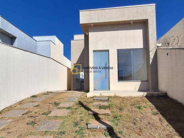 #1660 - Casa para Venda em Pedro Leopoldo - MG