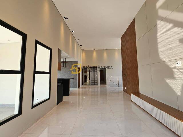 #1761 - Casa em condomínio para Venda em Lagoa Santa - MG