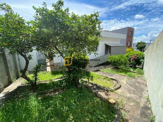 #CA0565 - Casa para Venda em Belo Horizonte - MG - 3